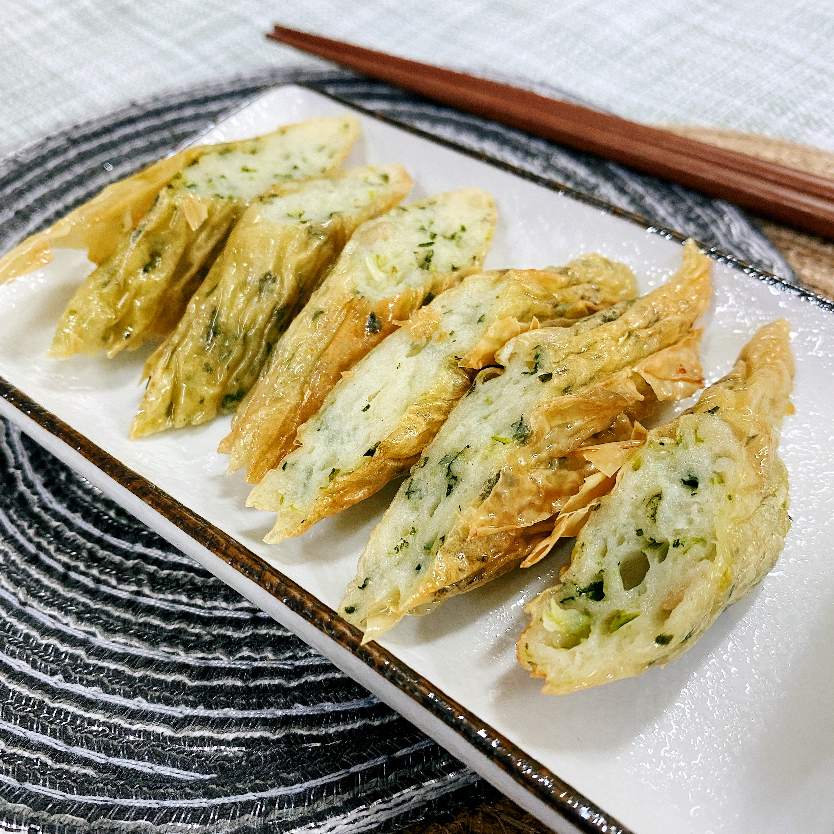 芫荽魚肉春卷